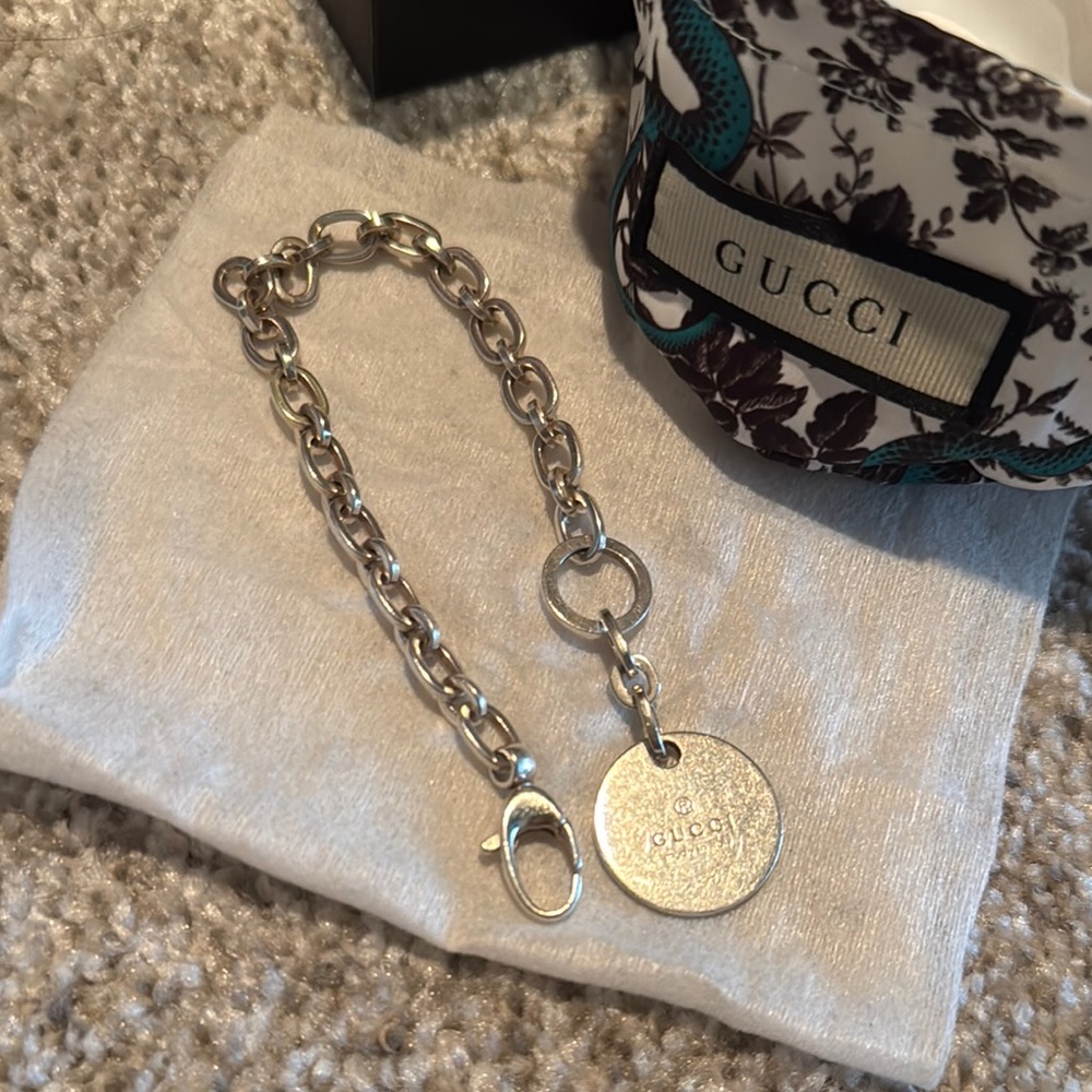 Gucci Silver Bracelet - Picture 2 of 10